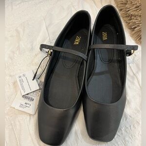 COPY - BNWT - leather Zara ballet flats - size 37